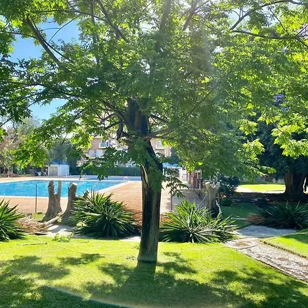 Apartment Style & Comfort In - Pool Available Seasonally Benalmadena