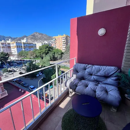 Style & Comfort In - Pool Available Seasonally Apartment Benalmadena